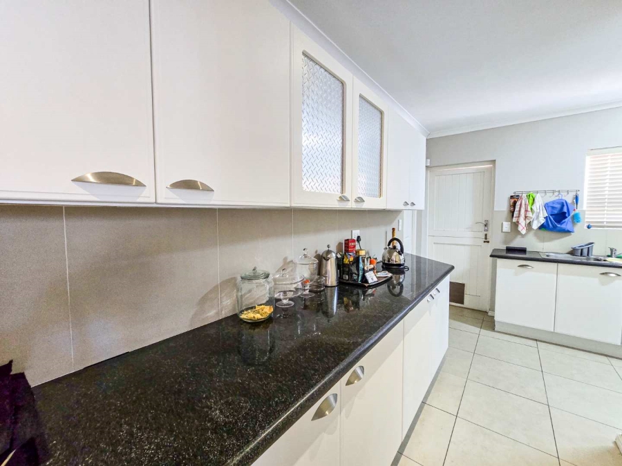 3 Bedroom Property for Sale in Stilbaai Wes Western Cape